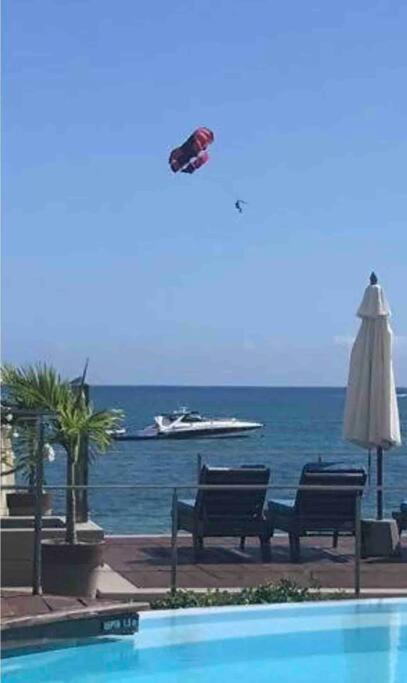 Apartment Beachfront Le Cerisier Trou Aux Biches, Mon Choisy *
