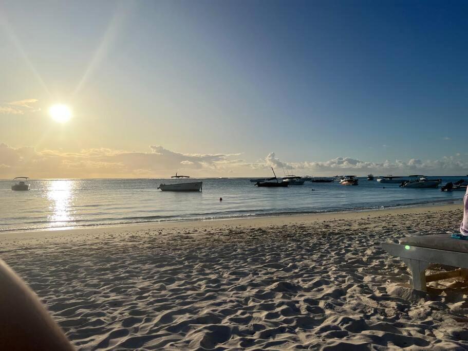 Beachfront Le Cerisier Trou Aux Biches, Mon Choisy *