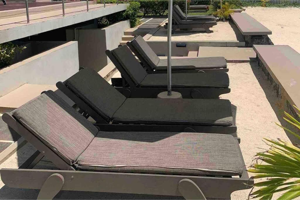 Apartment Beachfront Le Cerisier Trou Aux Biches, Mon Choisy Mont-Choisy