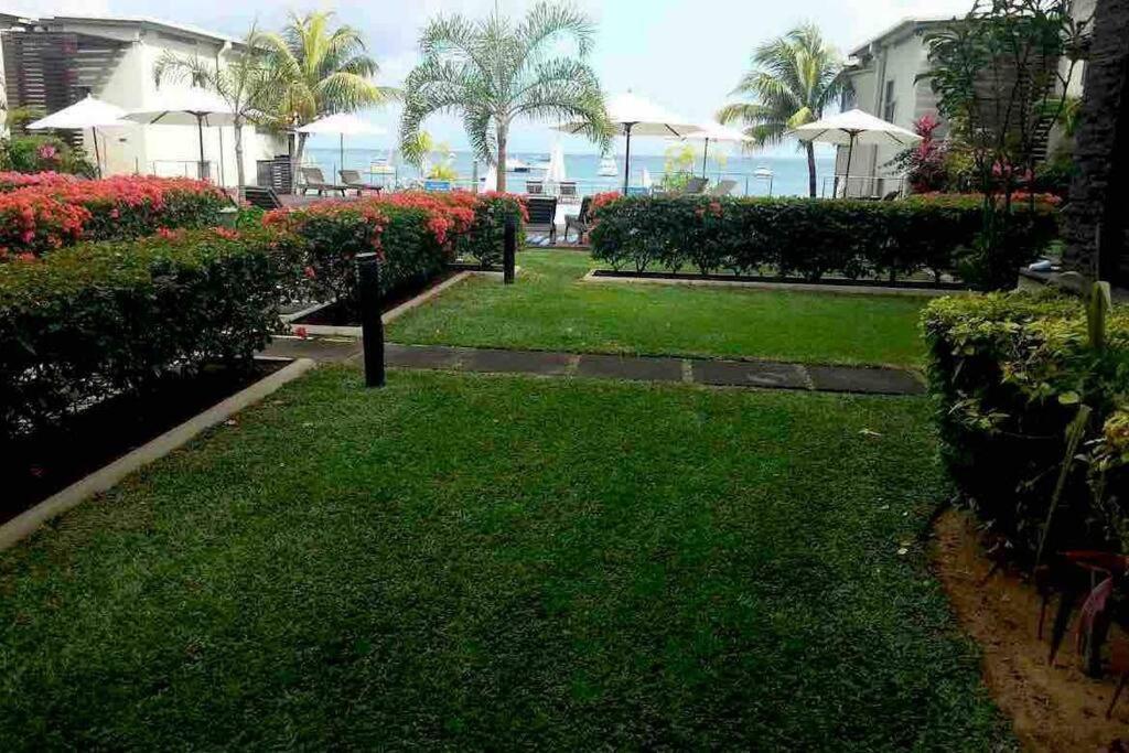 Beachfront Le Cerisier Trou Aux Biches, Mon Choisy Apartment Mont-Choisy